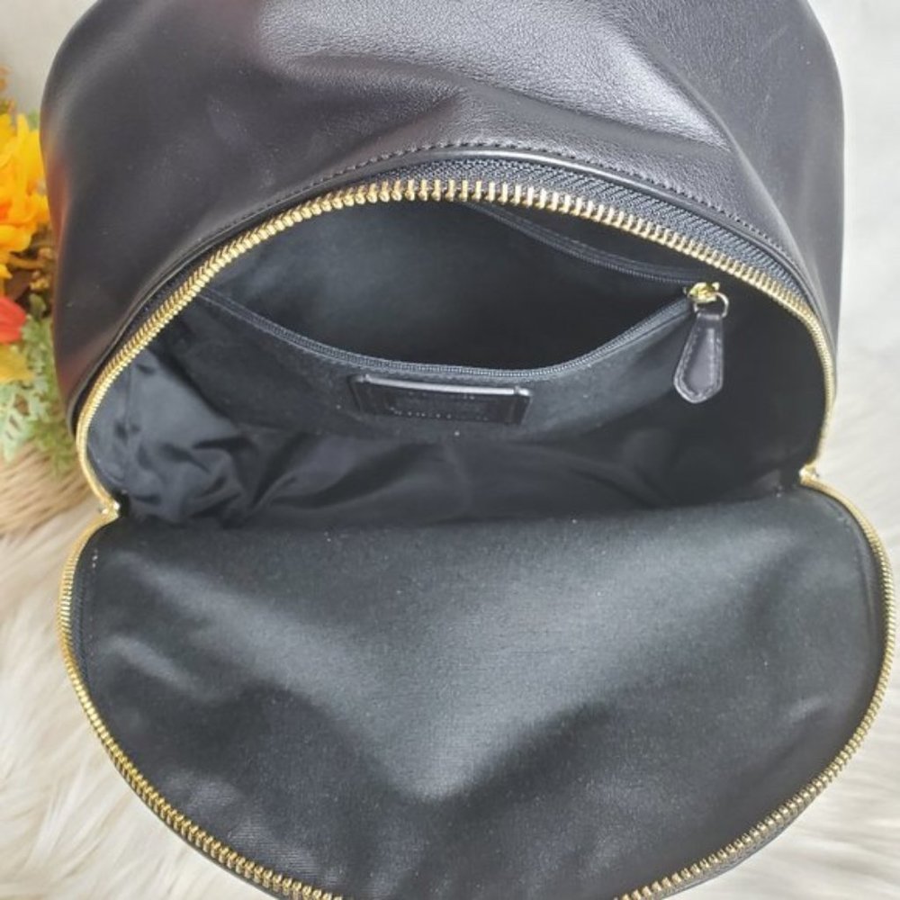 COACH MEDIUM CHARLIE BACKPACK IN SIGNATURE CANVAS - Picture 2 of 6